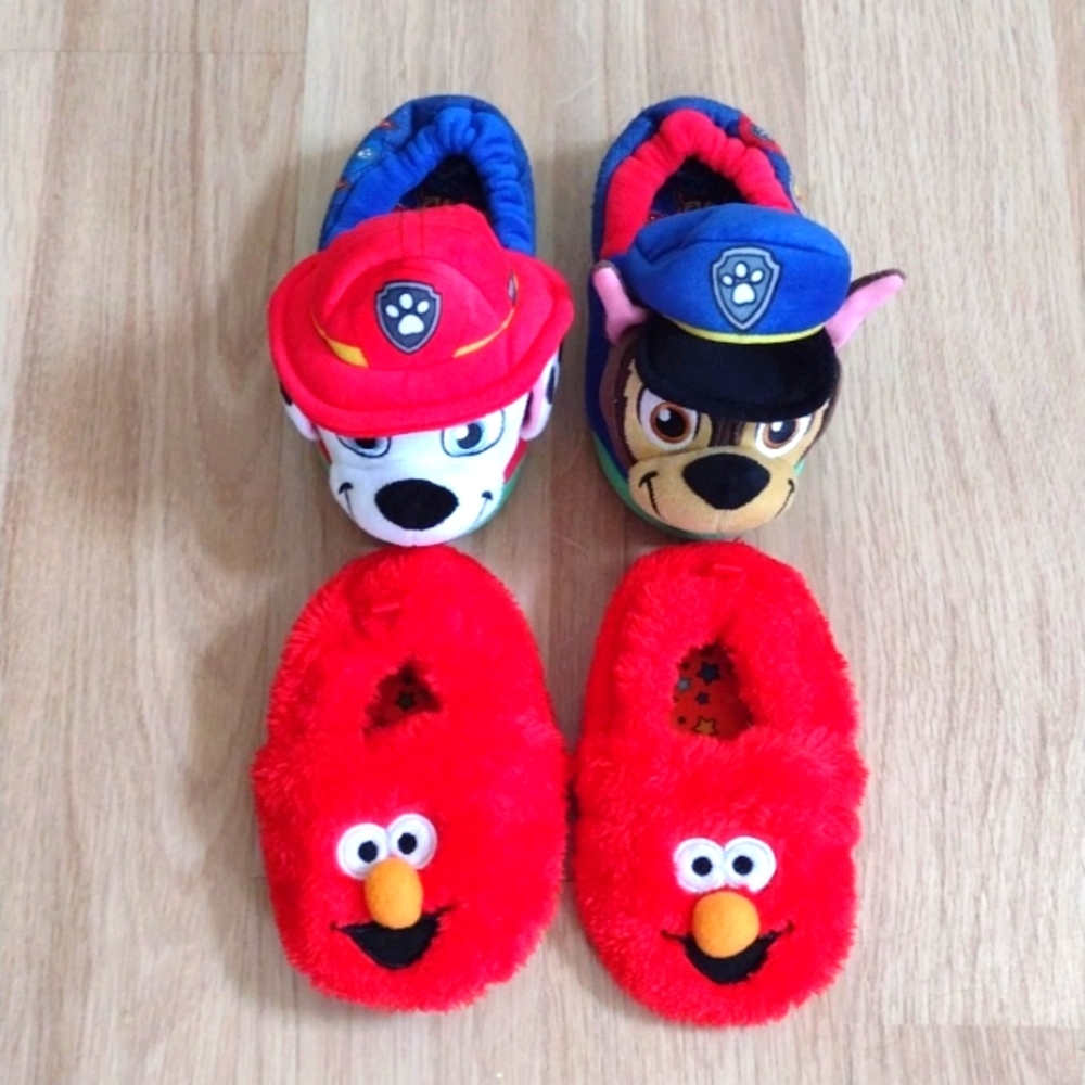 Slippers Elmo & Paw Patrol size 5 & 7-8 Like New